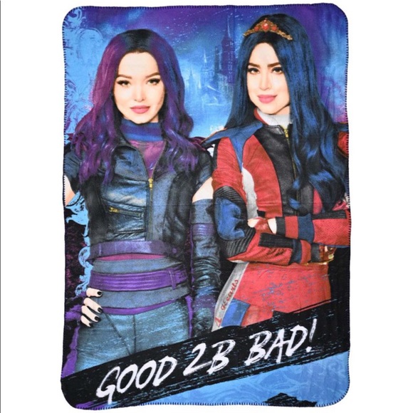 DISNEY DESCENDANTS GOOD 2B BAD OFFICIALLY LICENSED FLEECE BLANKET MAL EVIE NWTS - Picture 1 of 4